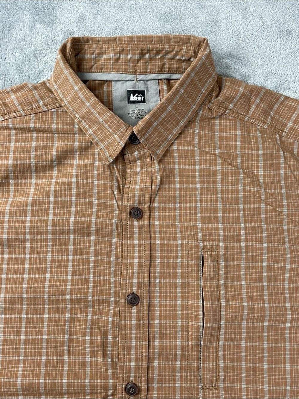 REI Shirt Nylon Short Sleeve Men’s Large outdoor hiking